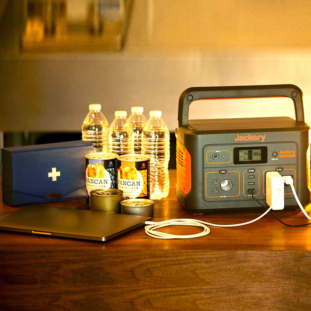 Amazon.co.jp: Jackery Portable Power Source, 700 Large Capacity